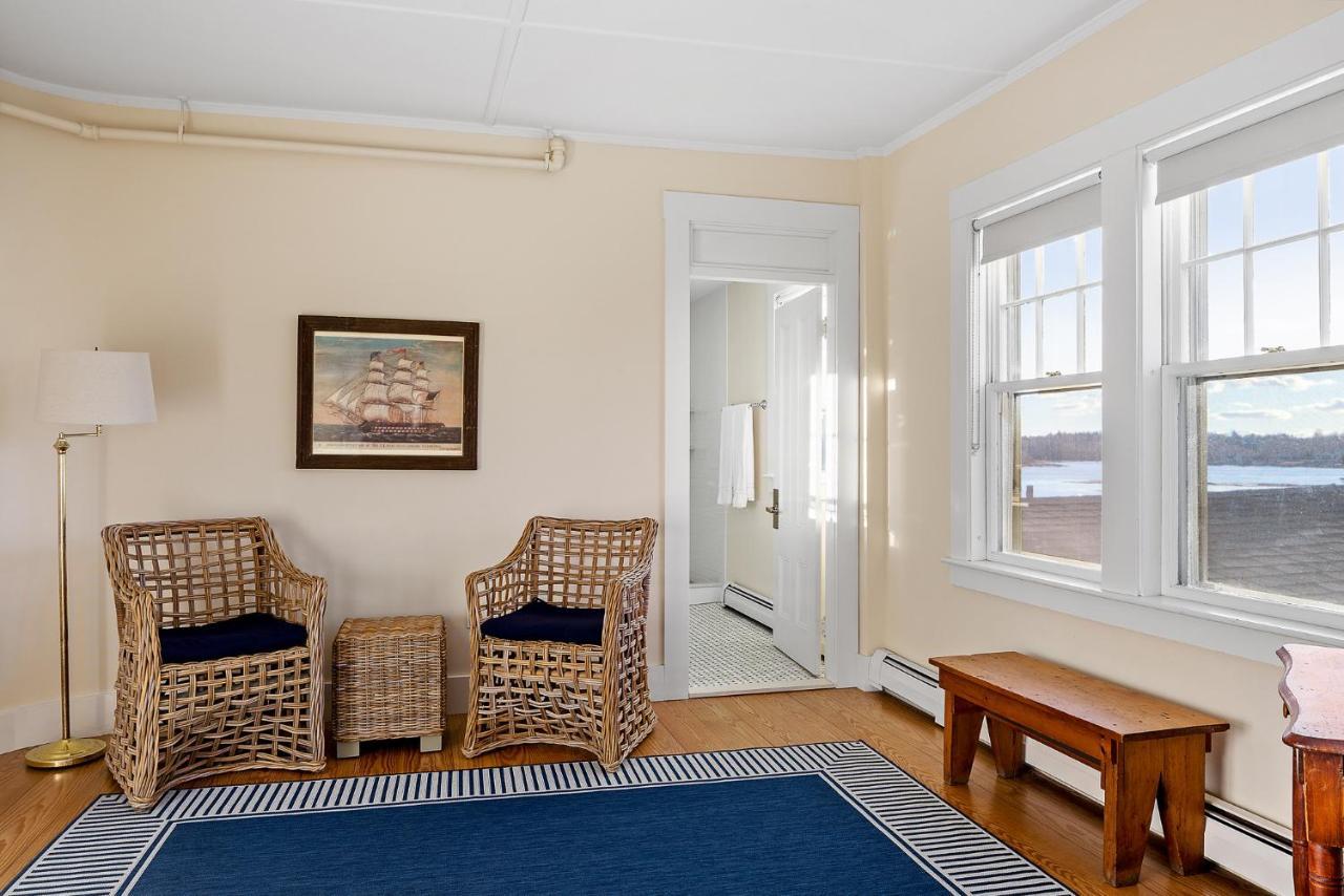 East Wind & Locanda Tenants Harbor