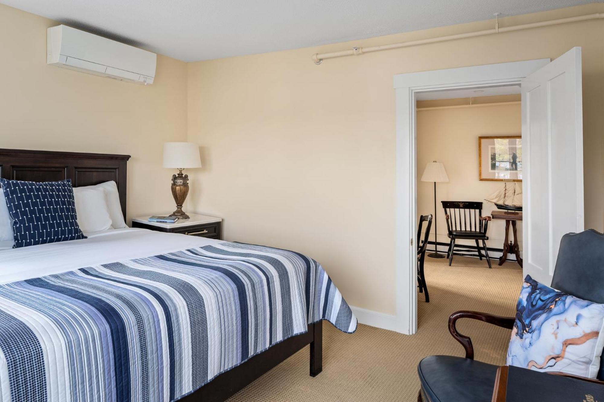 East Wind & Inn
