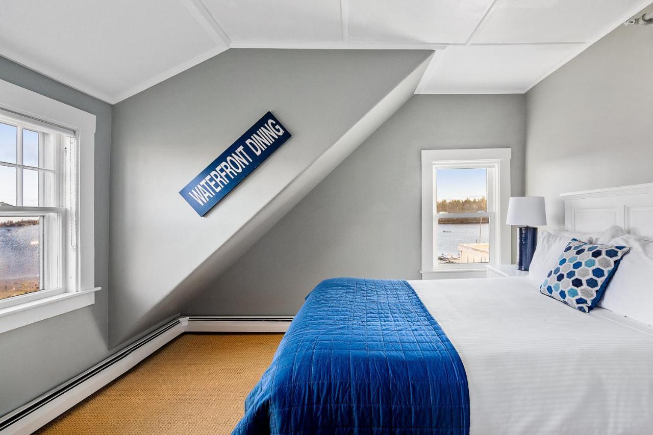 Inn East Wind & 2*